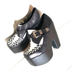 Jeffrey Campbell platforms